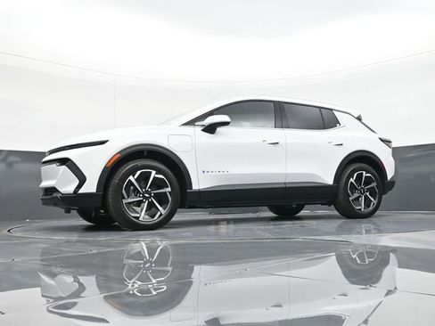 New 2026 Chevrolet Equinox EV LT FWD image 51