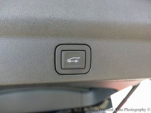 New 2026 Cadillac Escalade IQL Sport 1 w/ LPO, ONYX Package image 23