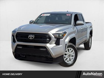 Used 2025 Toyota Tacoma SR5