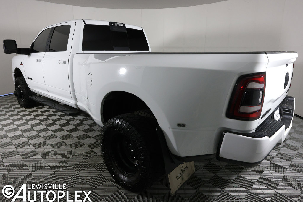 Used 2024 RAM 3500 Laramie w/ Night Edition AWD/4WD image 9