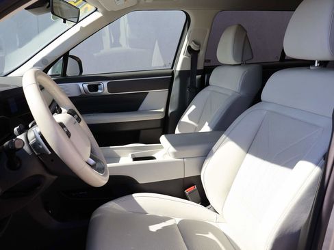 Used 2025 Hyundai Santa Fe SEL AWD/4WD image 9