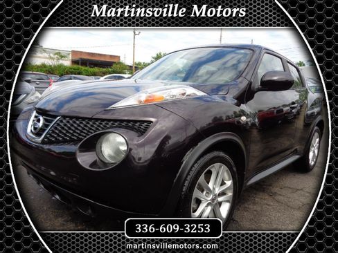 Used 2014 Nissan Juke SV w/ Navigation Package image 1