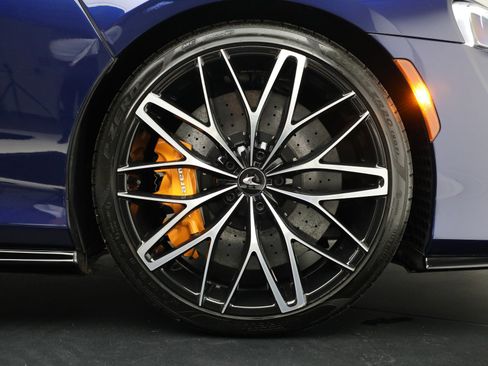 Used 2023 McLaren GT image 35