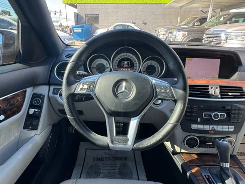 Used 2012 Mercedes-Benz C 250 Sedan image 20