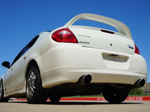 Used 2005 Dodge Neon w/ Competition Group image 10