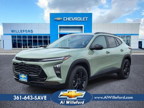 New 2026 Chevrolet Trax ACTIV w/ Sunroof Package FWD image 1