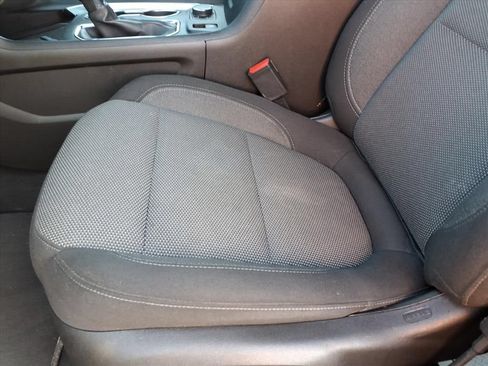 Used 2023 Chevrolet Traverse LT AWD/4WD image 4