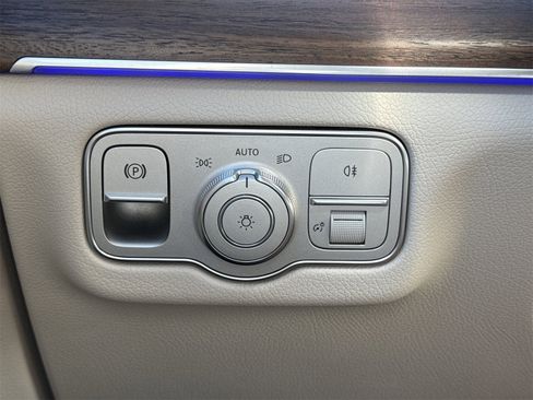 New 2026 Mercedes-Benz GLE 450 4MATIC image 19