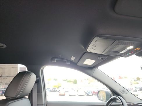 New 2026 Chevrolet Traverse LT w/ Enhanced Driving Package image 17