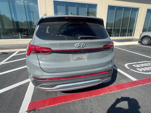 Used 2021 Hyundai Santa Fe Limited w/ Cargo Package FWD image 4