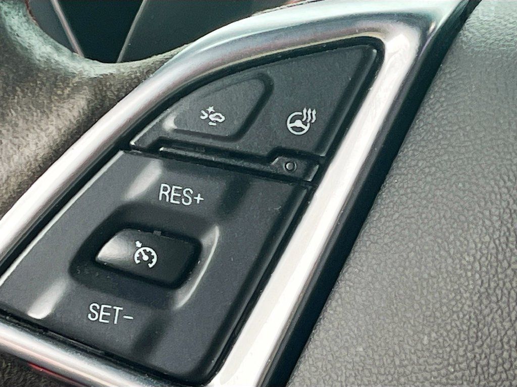 Used 2021 Chevrolet Camaro ZL1 RWD image 10