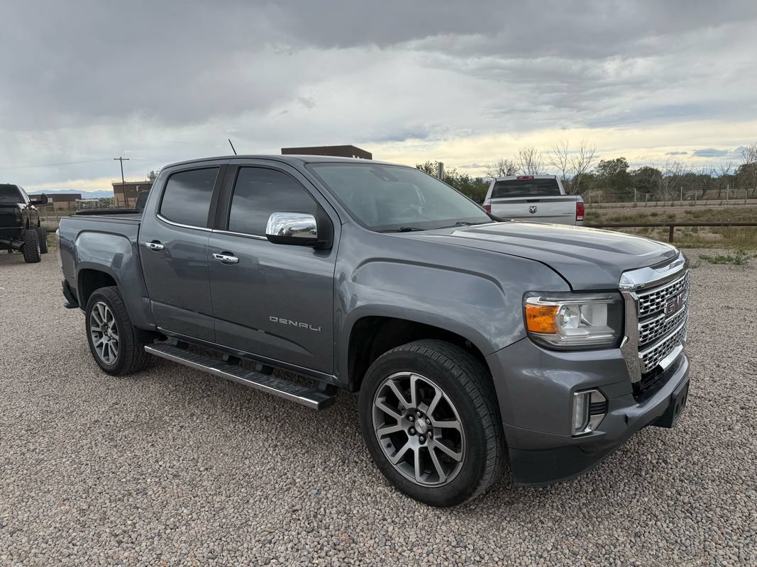Used 2022 GMC Canyon Denali AWD/4WD image 1