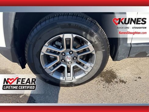 Used 2025 GMC Terrain Elevation image 16