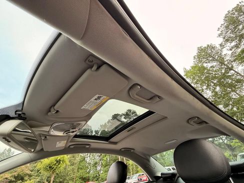 Used 2008 Mercedes-Benz CLK 350 Coupe image 46