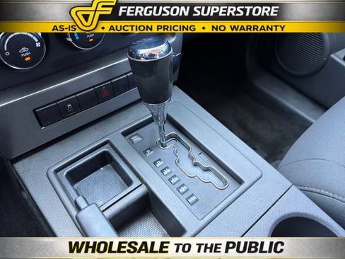 Used 2011 Jeep Liberty Sport RWD image 14