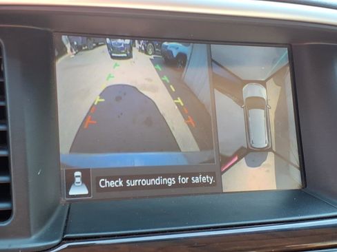 Used 2016 Nissan Pathfinder SL w/ SL Tech Package AWD/4WD image 10