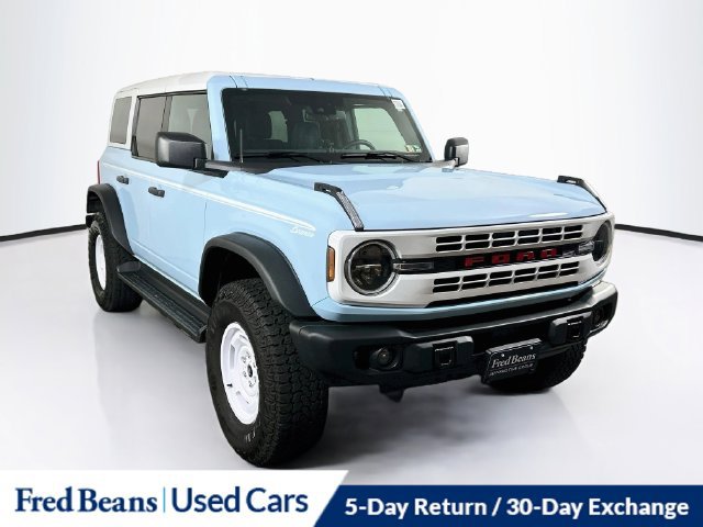 Used 2025 Ford Bronco Heritage Edition AWD/4WD image 1