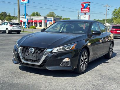 Used 2021 Nissan Altima 2.5 SV