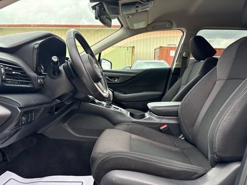 Used 2023 Subaru Outback Premium AWD/4WD image 12