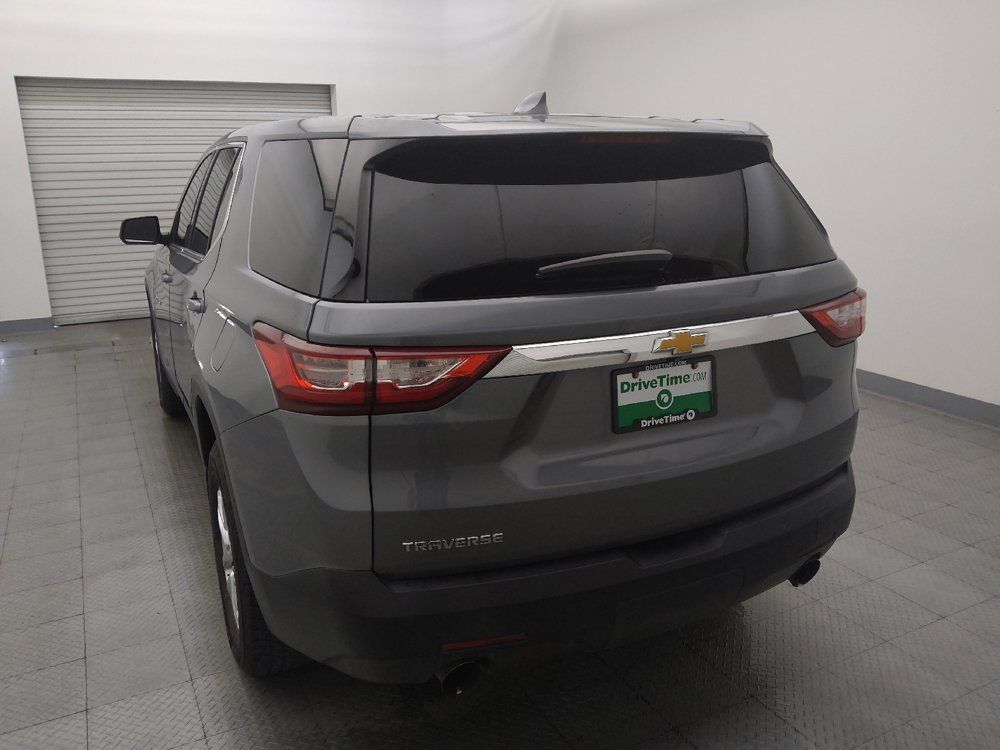 Used 2021 Chevrolet Traverse LS FWD image 6