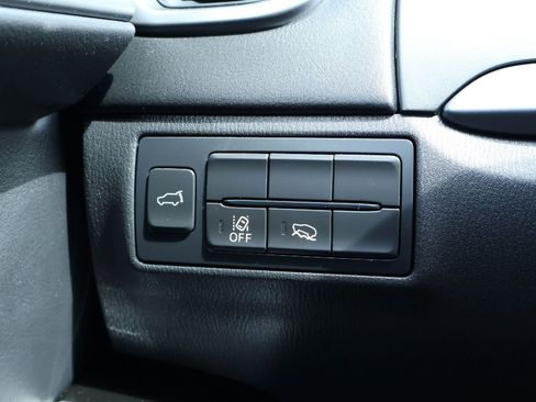 Used 2023 MAZDA CX-9 Touring image 26