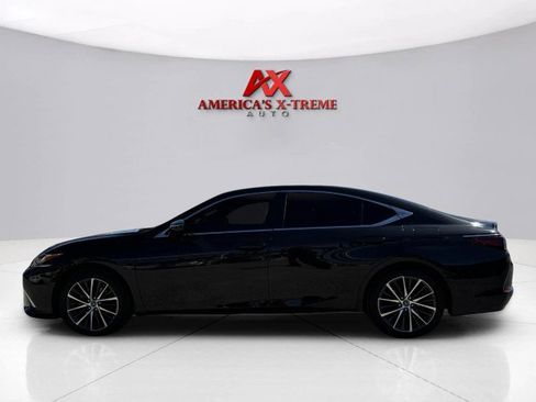 Used 2023 Lexus ES 350 w/ Premium Package image 2