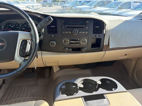 Used 2014 GMC Sierra 3500 SLE w/ HD SLE Premium Package AWD/4WD image 29