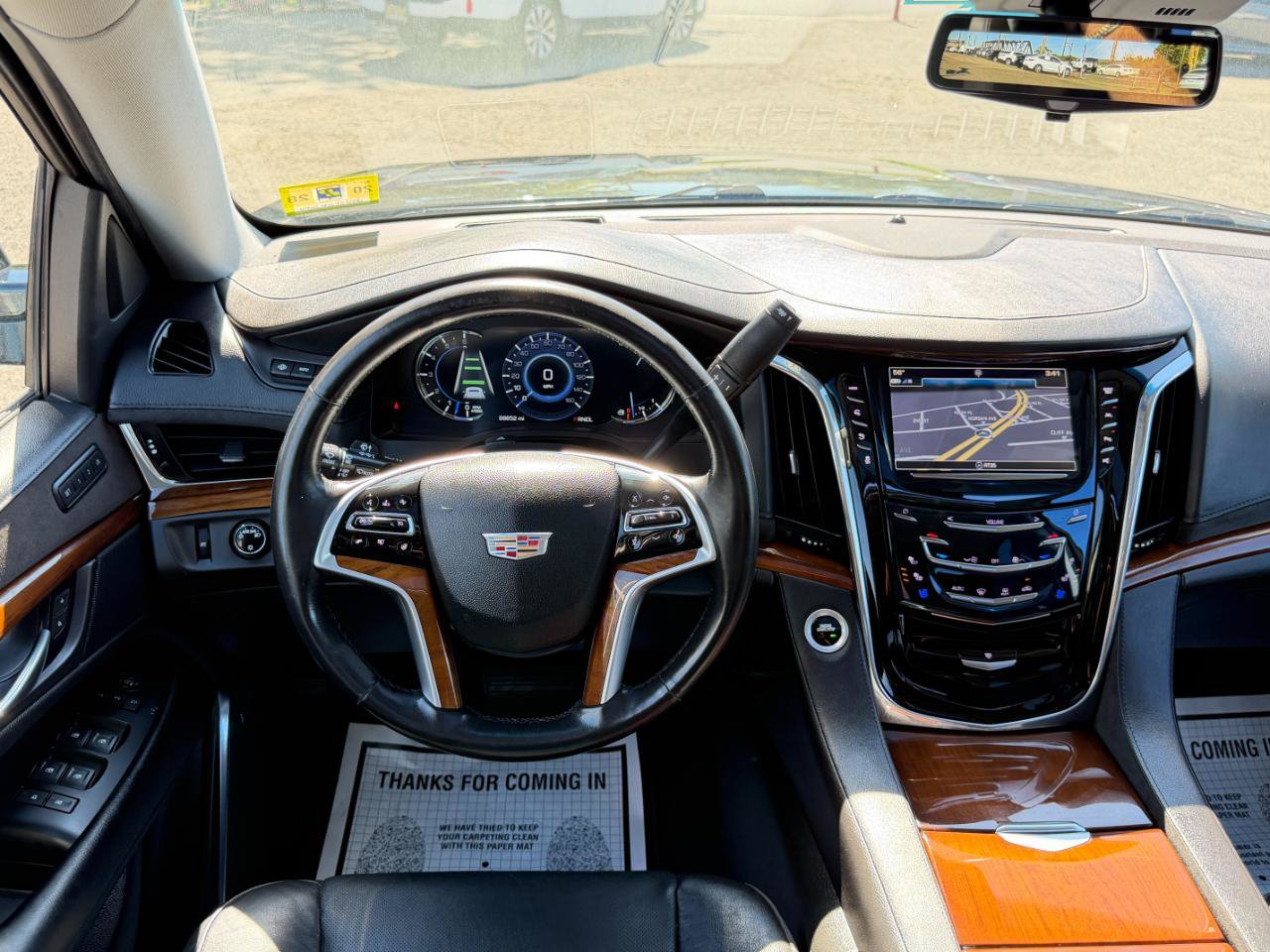 Used 2018 Cadillac Escalade Luxury AWD/4WD image 26