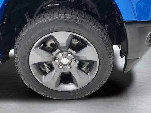 Used 2023 RAM 1500 Big Horn AWD/4WD image 9