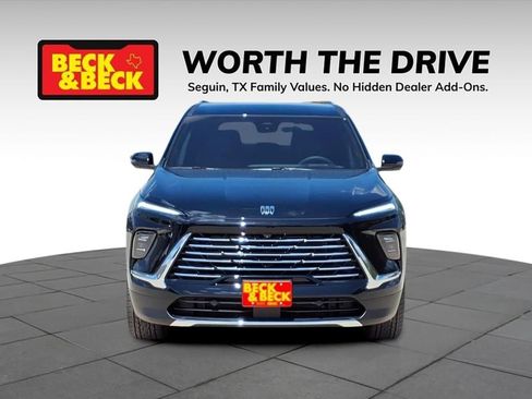 New 2026 Buick Enclave Preferred w/ Power Package FWD image 2