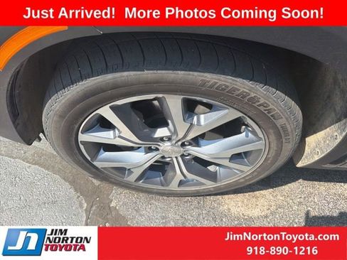 Used 2020 Hyundai Palisade SEL w/ Premium Package image 12