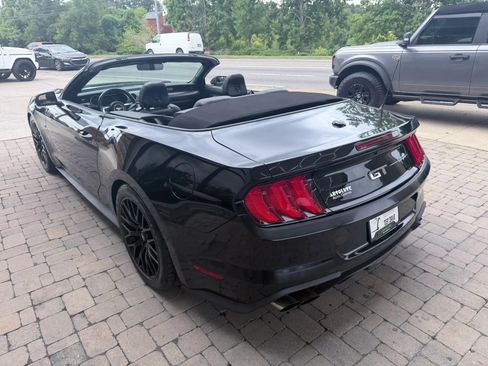 Used 2018 Ford Mustang GT Premium w/ GT Performance Package RWD image 6