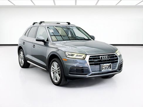 Used 2018 Audi Q5 2.0T Premium Plus w/ Premium Plus Package AWD/4WD image 3