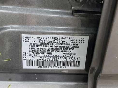 Used 2024 Nissan Sentra SV FWD image 25