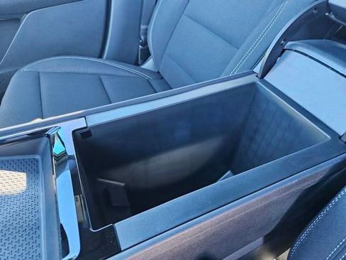 New 2026 Chevrolet Blazer EV LT image 26