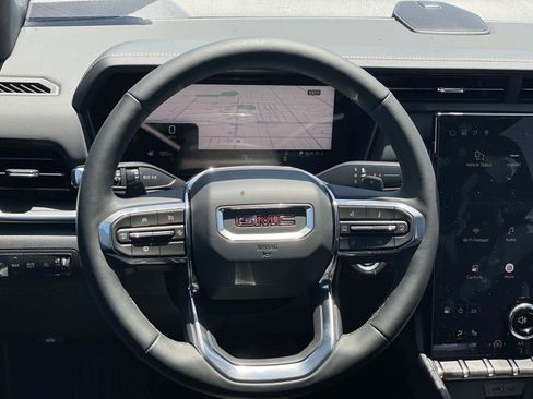 New 2026 GMC Terrain Elevation w/ Black Edition FWD image 10