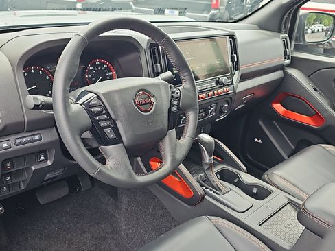 Used 2026 Nissan Frontier Pro-X w/ Pro Premium Package RWD image 15
