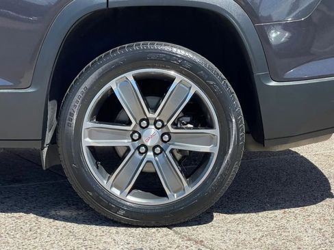 Used 2018 GMC Acadia SLT image 27