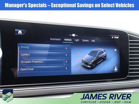 Used 2025 Mercedes-Benz GLE 350 4MATIC image 35