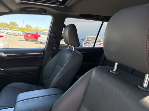 Used 2022 Lexus GX 460 Premium w/ Premium Plus Package image 7