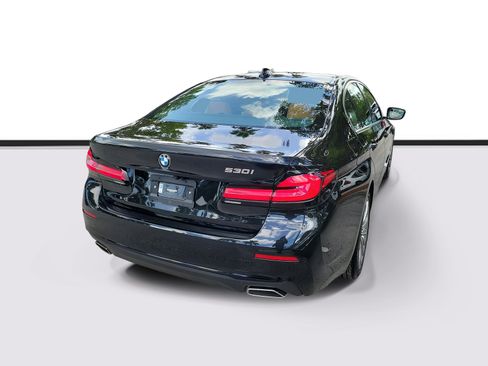 Certified 2023 BMW 530i w/ Premium Package RWD image 4