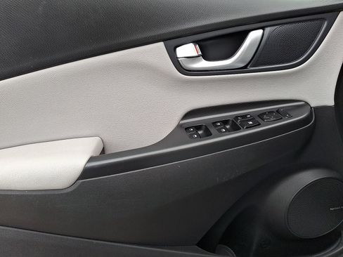 Certified 2023 Hyundai Kona Limited w/ Cargo Package image 12