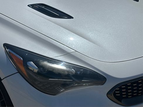 Used 2019 Kia Stinger GT2 AWD/4WD image 40