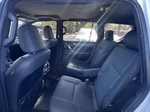 Used 2023 Lexus GX 460 Premium AWD/4WD image 7