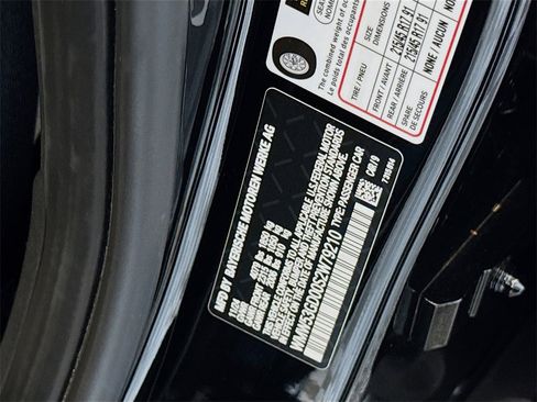 Certified 2025 MINI Cooper S image 32