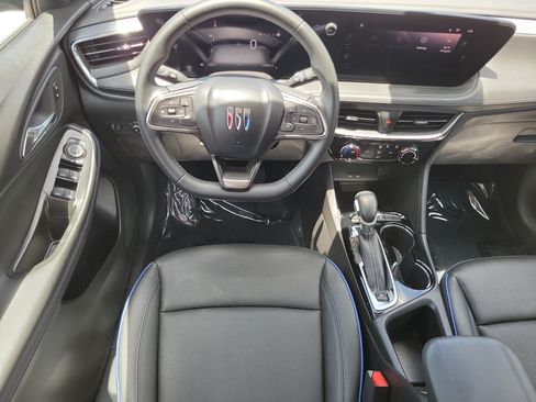 Used 2025 Buick Encore GX Sport Touring FWD image 18