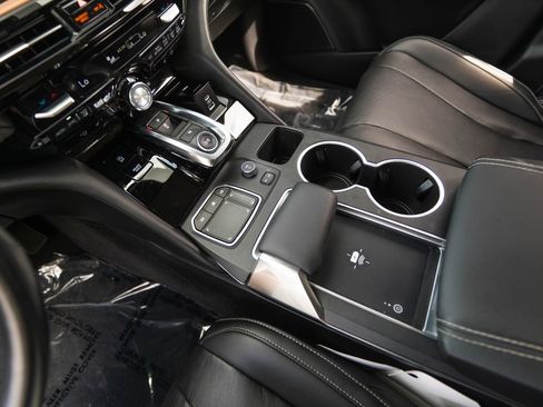 Certified 2022 Acura MDX SH-AWD w/ Technology Package image 30
