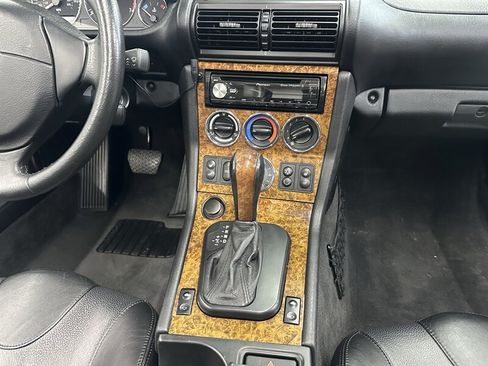 Used 2001 BMW Z3 3.0i RWD image 18