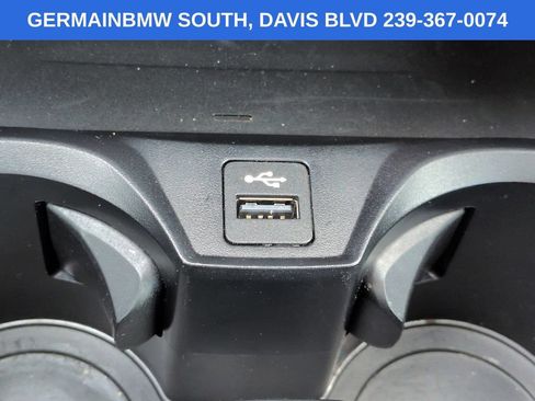 Used 2024 BMW 330i xDrive Sedan AWD/4WD image 25