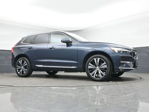 Used 2023 Volvo XC60 B5 Plus w/ Climate Package AWD/4WD image 37